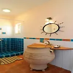 Apartamento Stunning Seafront In Kea *