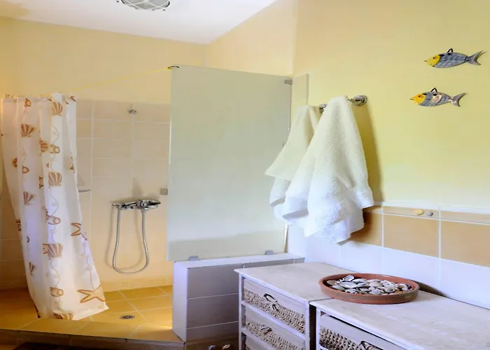 アパート Stunning Seafront In Kea