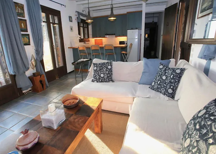 アパート Stunning Seafront In Kea *