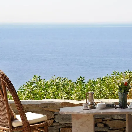 Apartment Stunning Seafront In Kea Korissia (Kea)