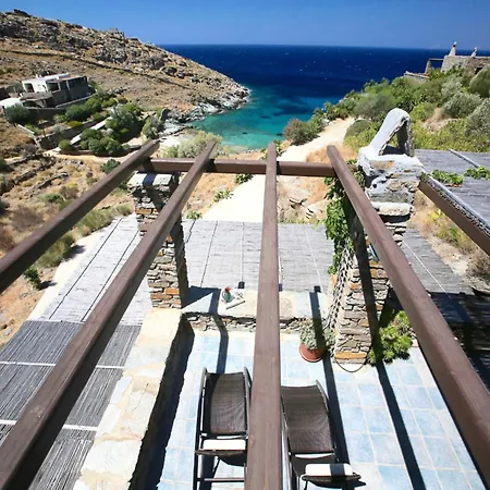 Stunning Seafront In Kea * Koriszía