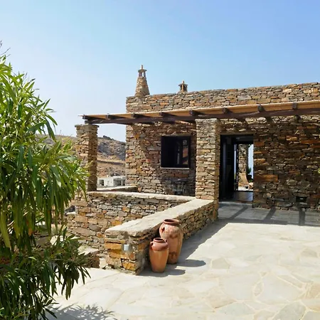 Stunning Seafront In Kea