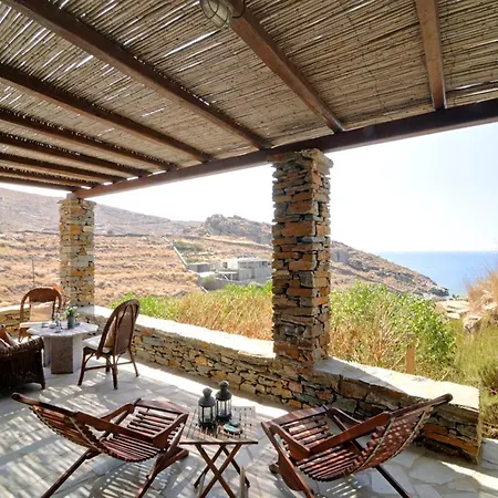 Stunning Seafront In Kea