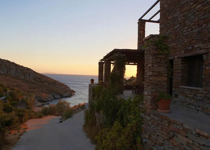 Stunning Seafront In Kea Appartamento *